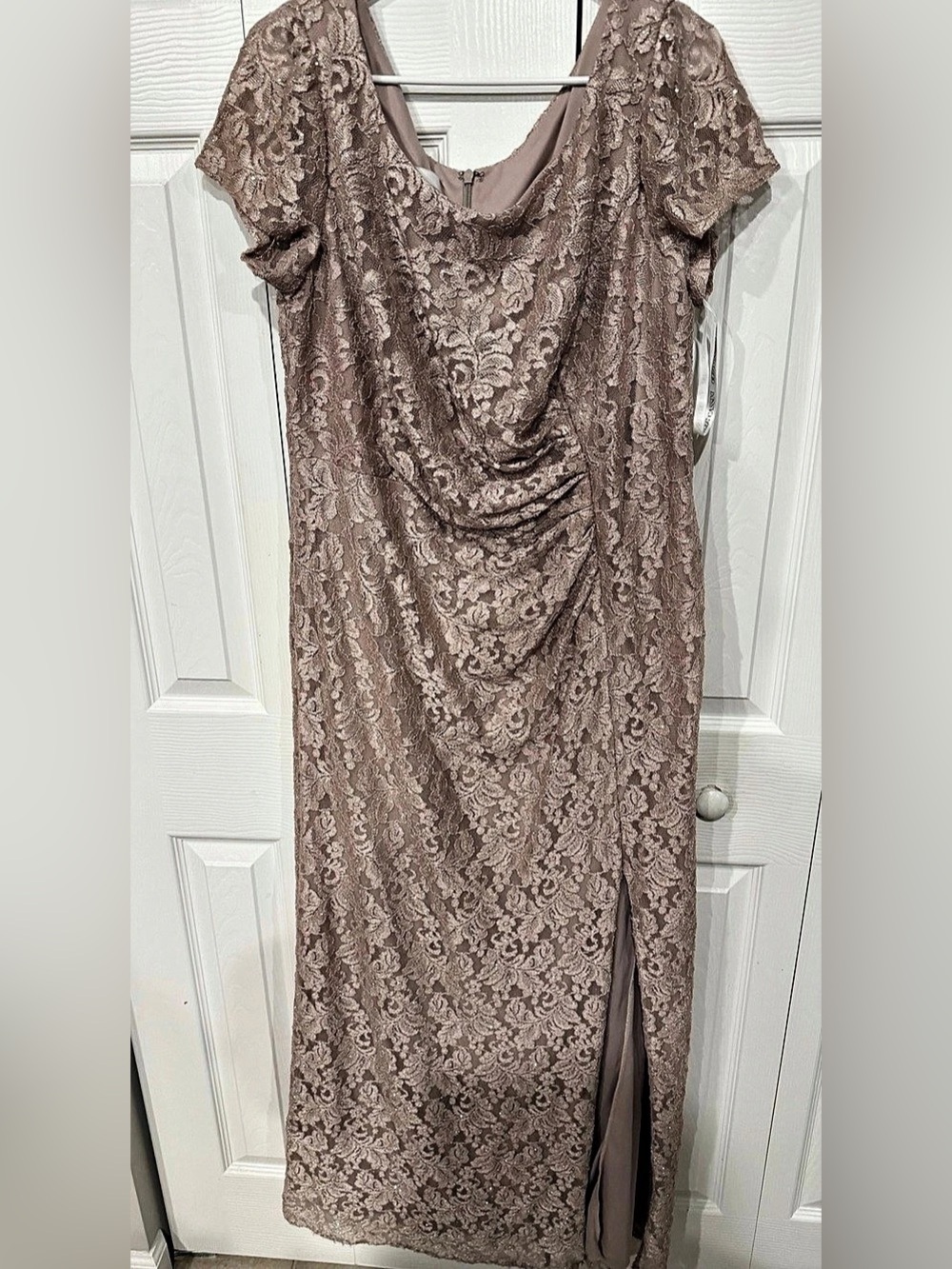 Oleg Cassini Floral Lace Dress rose colored 18W